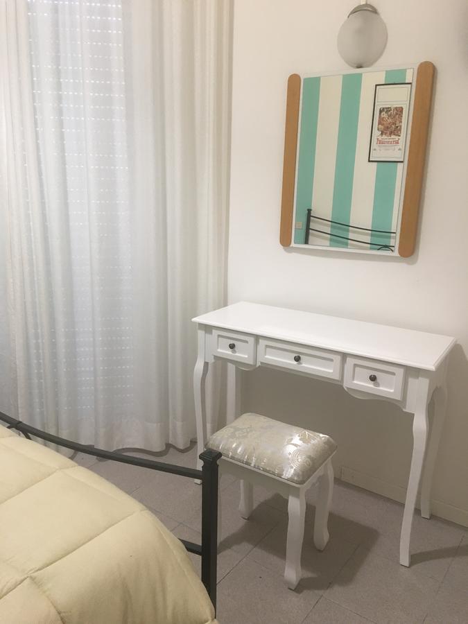 Hotel La Dolce Vita Rimini Ngoại thất bức ảnh